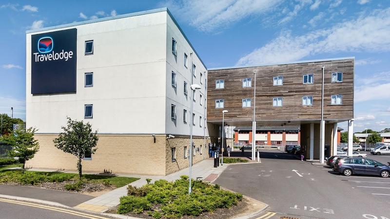 Travelodge Sunbury M3 - Image 1