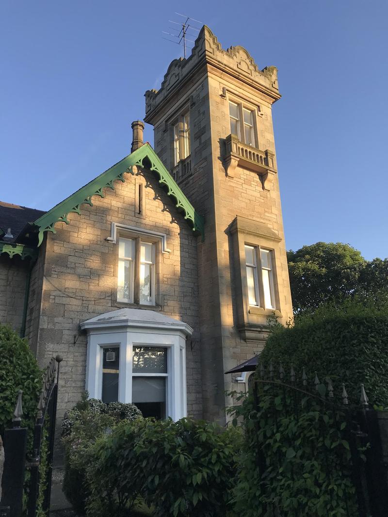 Victoria Guest House thumbnail 3