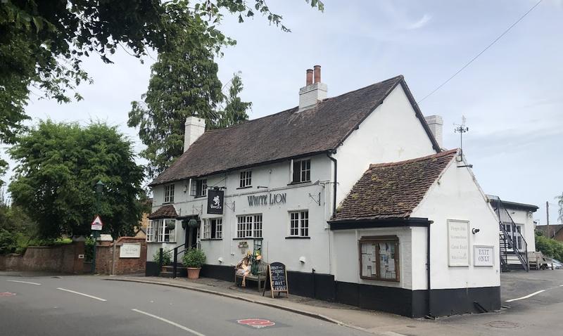 White Lion Inn Solihull thumbnail 3