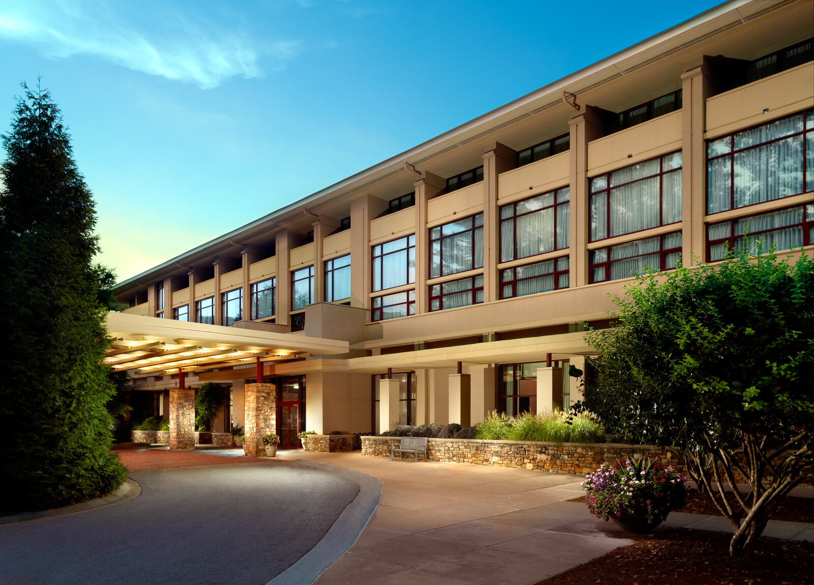 Emory Conference Center Hotel - Image 1